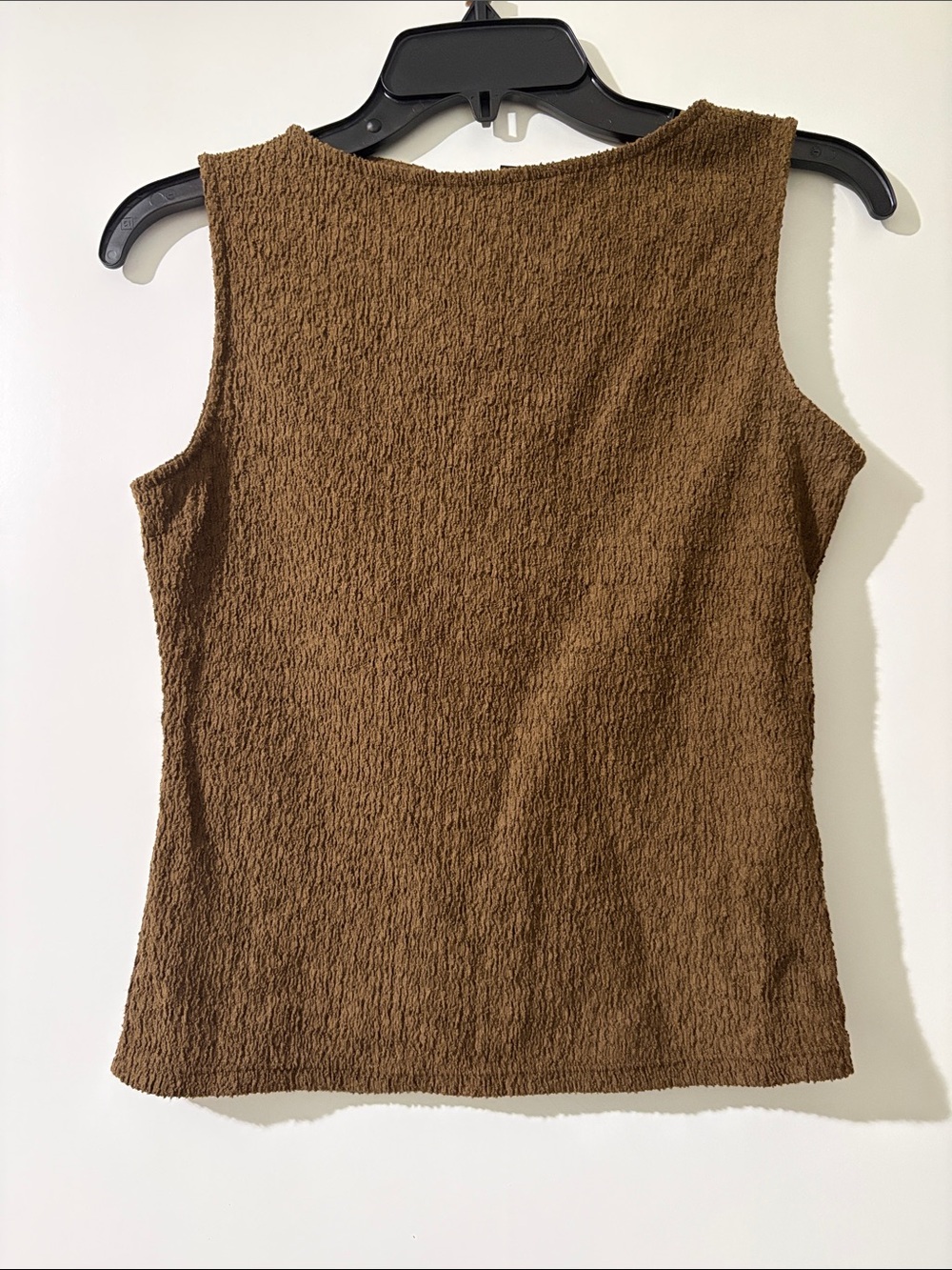 Uniqlo Brown Textured Sleeveless Women’s Tank Top
